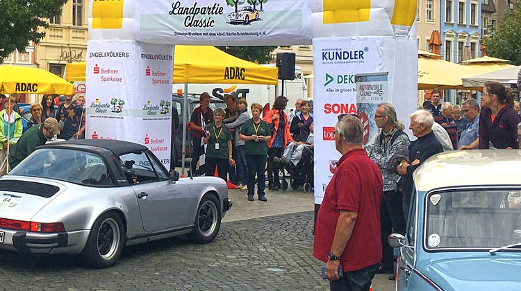 Motorsport: 3. ADAC Landpartie Classic mitten in Berlin-Köpenick