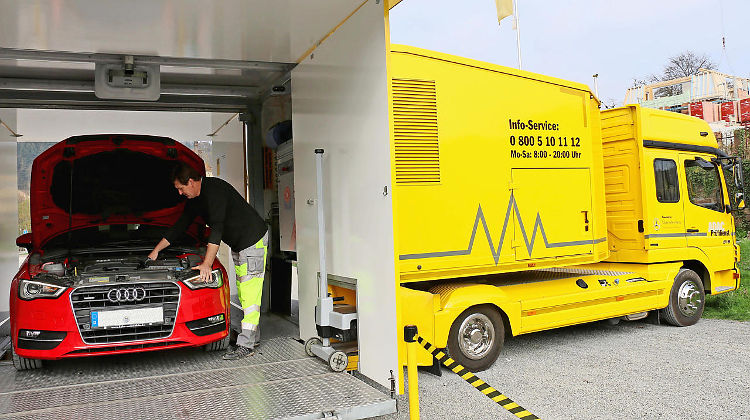 Fahrzeug-Check: ADAC Prüfmobile in Berlin/Brandenburg auf Tour
