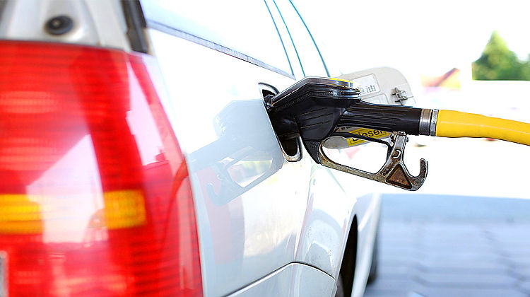 ADAC: Spritpreise gehen erstmals seit Monaten leicht zurück