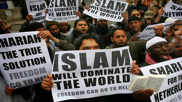Berlin: Moslems dominieren Religionsstreit an Schulen