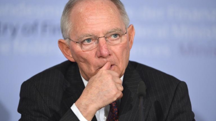 Dank Sch&auml;ubles "schwarzer" Null - Bundeswehr steht "blank da"
