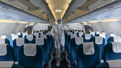 Vietnam setzt internationalen Flugverkehr nach Hanoi aus