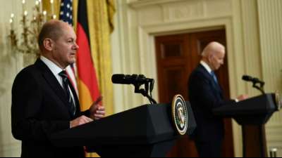 Scholz und Biden &uuml;ben in Washington Schulterschluss in der Ukraine-Krise