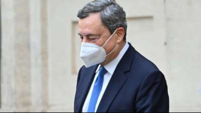 Fr&uuml;herer EZB-Chef Draghi mit Regierungsbildung in Italien beauftragt
