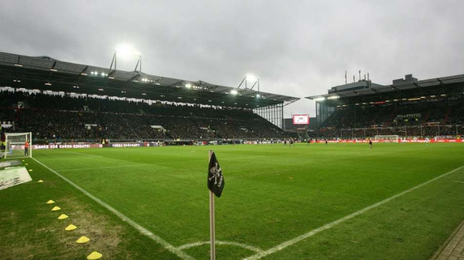 Bis zu 30.000 Fans - doch keine Trainer: Zweitliga-Kracher im Fokus