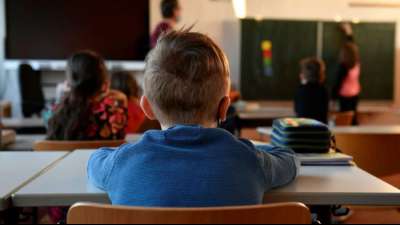 Karliczek gibt Startschuss f&uuml;r neue Nationale Bildungsplattform