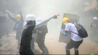 Demonstrationen in Myanmar nach Aufruf zum Generalstreik
