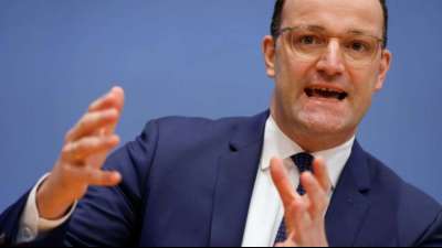Spahn weist Debatte um Biontech-Deckelung zur&uuml;ck