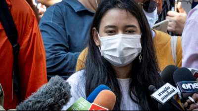 Anklage wegen Majest&auml;tsbeleidigung gegen zw&ouml;lf thail&auml;ndische Aktivisten