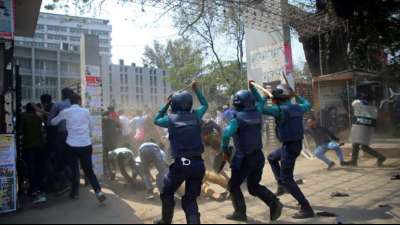 Dutzende Verletzte bei Protest in Bangladesch nach Tod von Schriftsteller in Haft