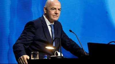 WM-Streit: FIFA l&auml;dt Nationaltrainer zu Diskussion ein