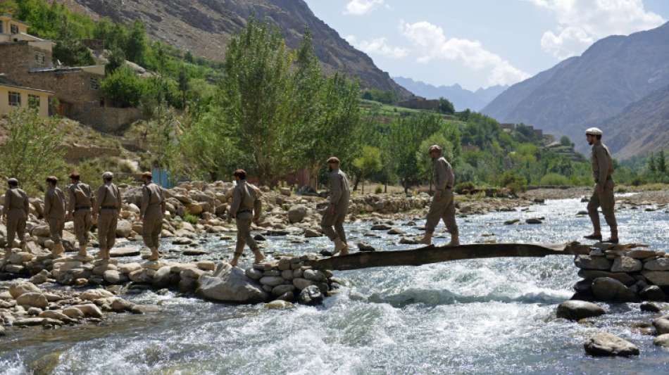 Taliban schicken "hunderte K&auml;mpfer" ins Pandschirtal