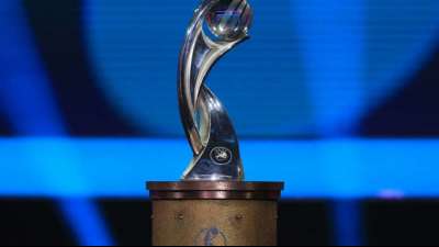 DFB-Frauen bei der EM gegen D&auml;nemark, Spanien und Finnland