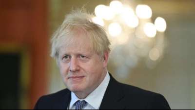 Knief&auml;lle: Johnson verweigert Three Lions R&uuml;ckendeckung
