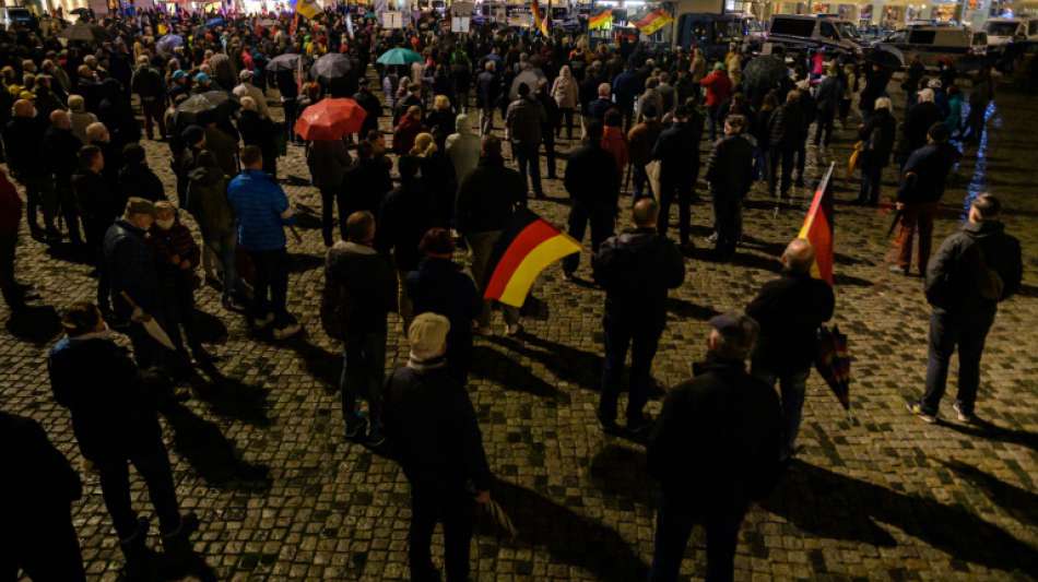 S&auml;chsischer Verfassungsschutz stuft Pegida-Bewegung als rechtsextremistisch ein