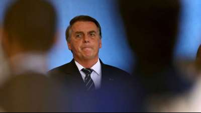 Bolsonaro erl&auml;sst Dekret zur Einschr&auml;nkung der L&ouml;schung von Inhalten im Netz