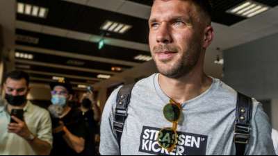"Kleine Europapokale" bei RTL mit Experten-Duo Podolski und Riedle