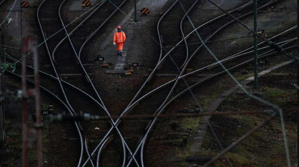 Gewerkschaft GDL will &uuml;ber das weitere Vorgehen informieren