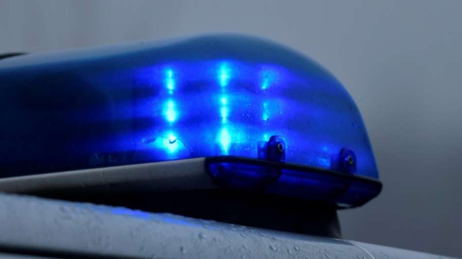 Geplatzter Lastwagenreifen beschädigt 28 Fahrzeuge auf A7