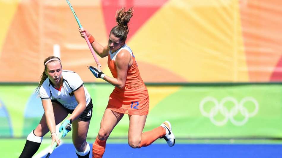 "Love always wins!": Hockey-Kapit&auml;nin Lorenz darf Regenbogenfarben bei Olympia tragen