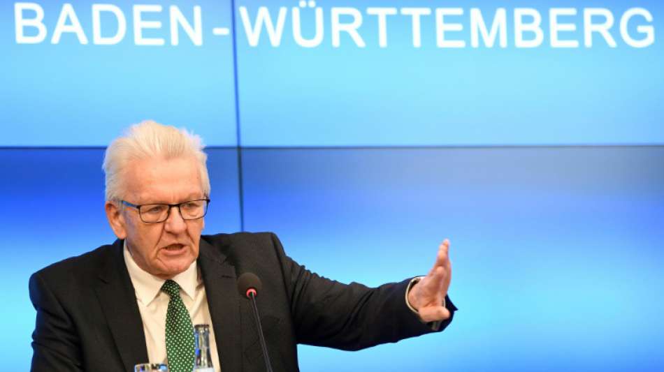 Kretschmann bef&uuml;rwortet schwarz-gr&uuml;ne Koalition f&uuml;r den Bund