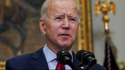 Biden ruft US-Senat zu raschem Ja zu Corona-Hilfspaket auf