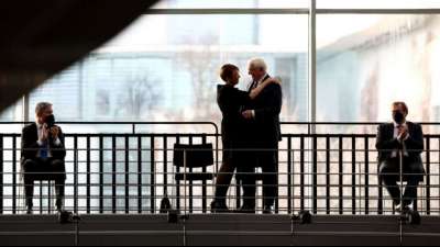 Bundespr&auml;sident Steinmeier mit gro&szlig;er Mehrheit wiedergew&auml;hlt