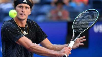 Zverev im Turbogang in die dritte Runde der US Open