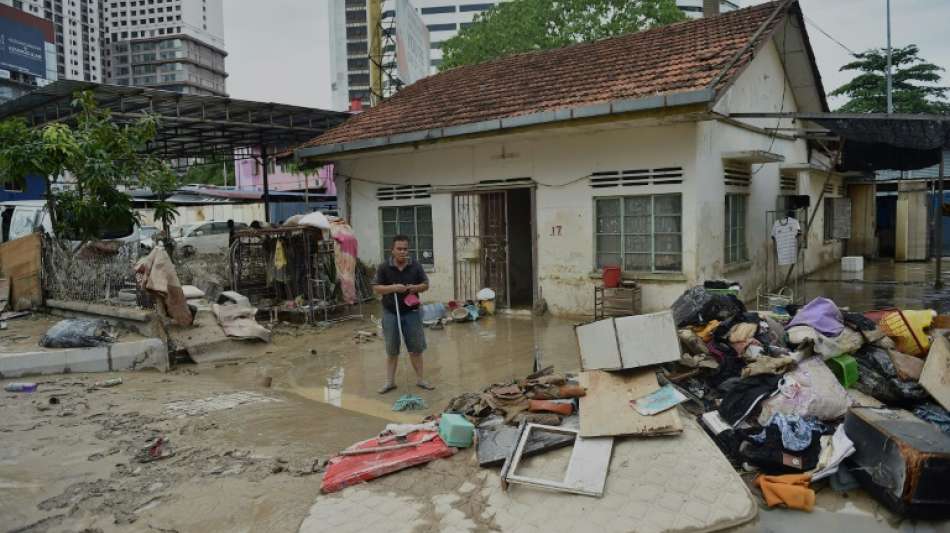 Mindestens sieben Tote bei &Uuml;berschwemmungen in Malaysia