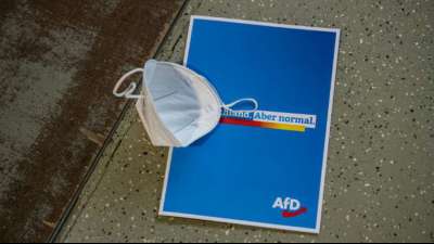 AfD lehnt Pflicht zum Tragen von Masken in allen Bereichen ab 
