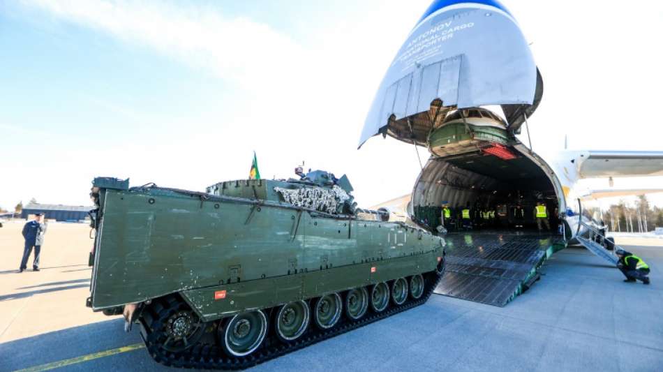 Nato verlegt Eingreiftruppe nach Rum&auml;nien und in die Slowakei