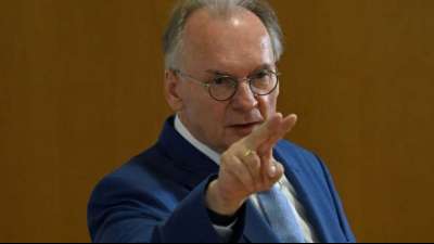 Politiker verurteilen Aufmarsch vor Privathaus von Halberst&auml;dter Oberb&uuml;rgermeister