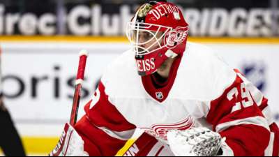 NHL: Torh&uuml;ter Thomas Greiss kassiert Niederlage mit Detroit