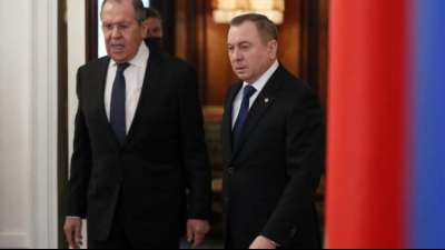 Minsk wirft EU "Provokation" der Krise an polnisch-belarussischer  Grenze vor