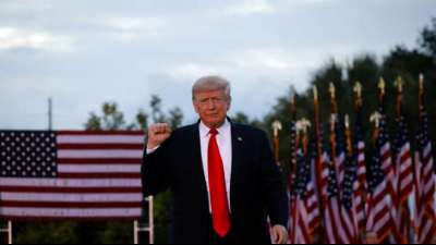 Trump soll sich in Vergangenheit positiv &uuml;ber Hitler ge&auml;u&szlig;ert haben