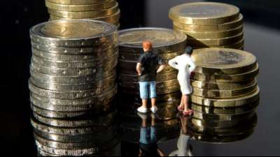Bundesrat billigt Erh&ouml;hung der Hartz-IV-S&auml;tze um drei Euro