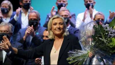 Marine Le Pen: "Wir kehren nicht zum Front National zur&uuml;ck"