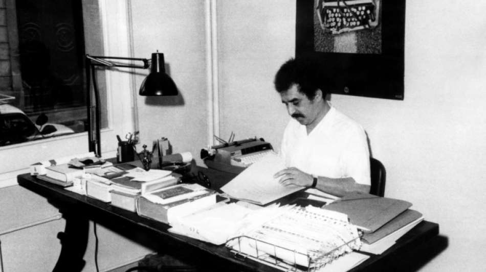 Verkauf von 400 Kleidungsst&uuml;cken des Schriftstellers M&aacute;rquez