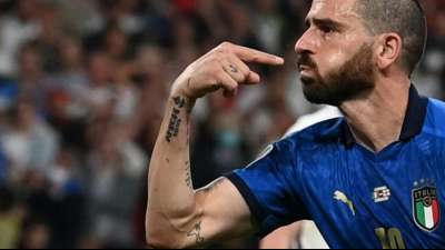 Bonucci l&ouml;st H&ouml;lzenbein als &auml;ltesten Final-Torsch&uuml;tzen einer EM ab