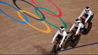 Bahn-Vierer der Frauen gewinnt Olympia-Gold mit Weltrekord