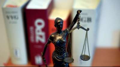 Korruptionsprozess gegen Regensburger Ex-Oberb&uuml;rgermeister