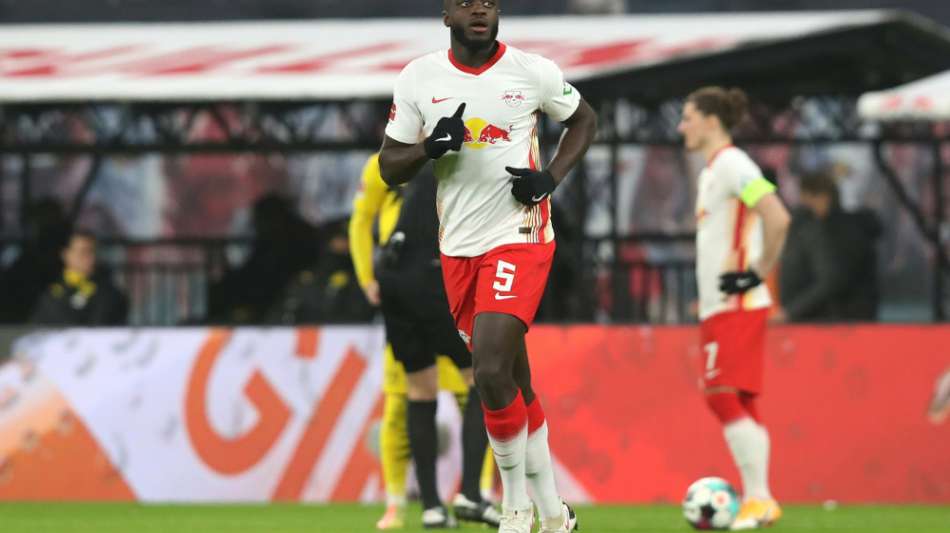 Rummenigge best&auml;tigt Bayern-Interesse an Upamecano