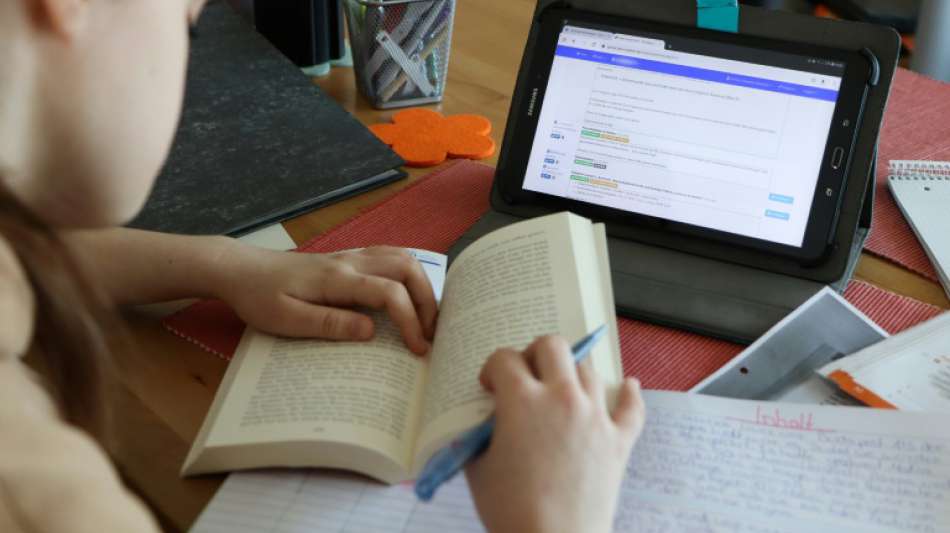 Lehrerband begr&uuml;&szlig;t Beschluss zu rascherer Impfung von Lehrkr&auml;ften als &uuml;berf&auml;llig