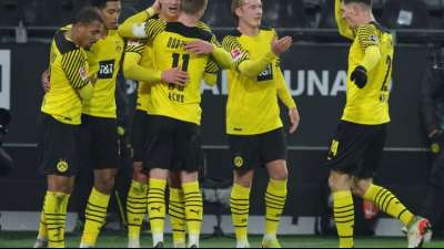 Dank Haaland und Meunier: BVB setzt Bayern unter Druck