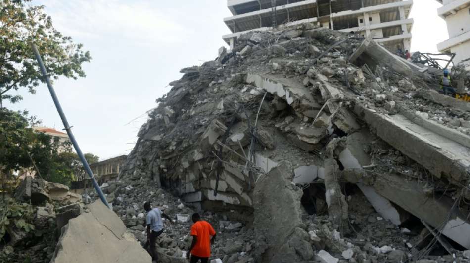 Zahl der Toten nach Hochhaus-Einsturz in Lagos auf 15 gestiegen