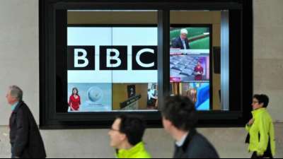 BBC wirft Moskau nach Ausweisung von Korrespondentin Angriff auf Medienfreiheit vor