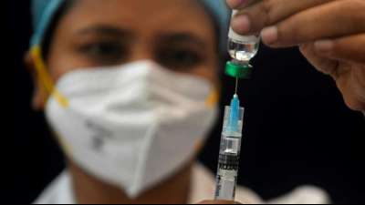 Indien startet in einer Woche Massen-Impfungen gegen Coronavirus