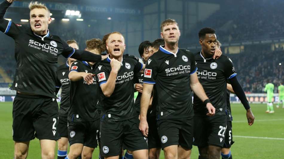 Arminia Bielefeld streicht ungeimpften Profis bei Quarant&auml;ne das Gehalt