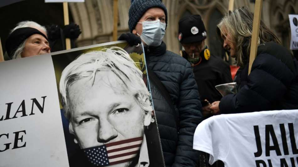 Journalistenverb&auml;nde fordern sofortige Freilassung von Julian Assange