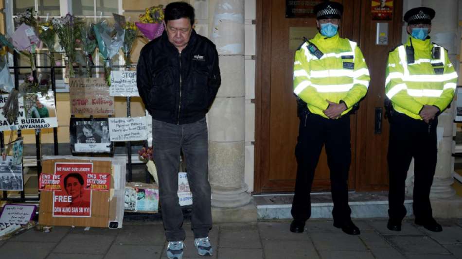 Lambsdorff: Bundesregierung soll Myanmars Milit&auml;rattach&eacute; "sofort ausweisen"